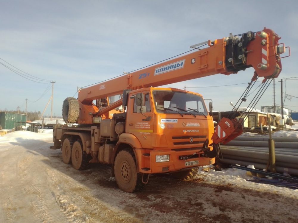 Аренда автокрана 25 тонн - Усть-Кут