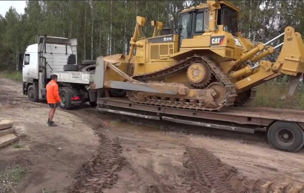 Бульдозер Бульдозеры в аренду CAT D7R, Komatsu D375A взять в аренду, заказать, цены, услуги - Иркутск