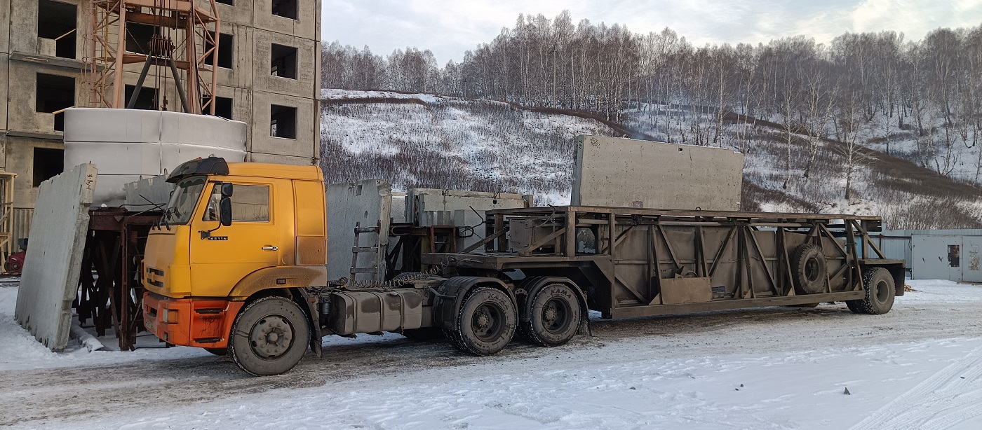 Аренда и услуги панелевозов для перевозки ЖБИ изделий в Иркутске