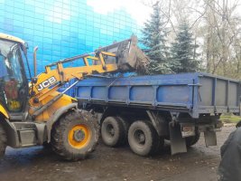 Поиск техники для вывоза и уборки строительного мусора стоимость услуг и где заказать - Ангарск
